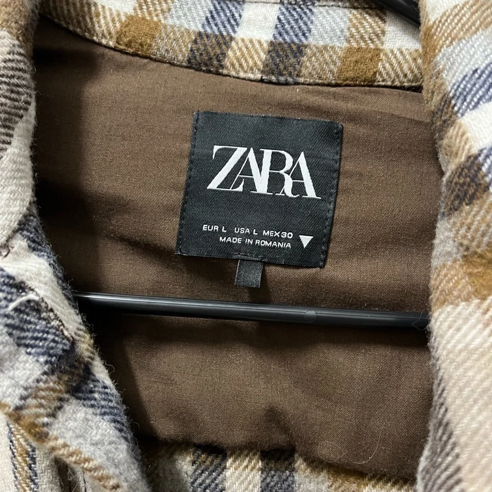 Zara Shacket - Picture 2 of 4